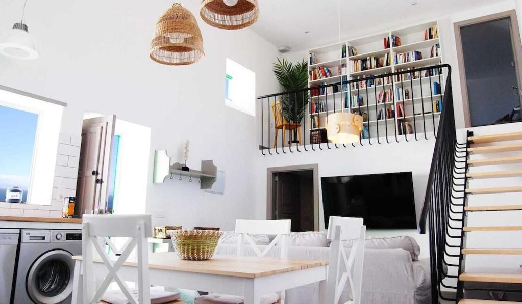 Typical Canarian House With Fabulous Sea Views Tías Buitenkant foto